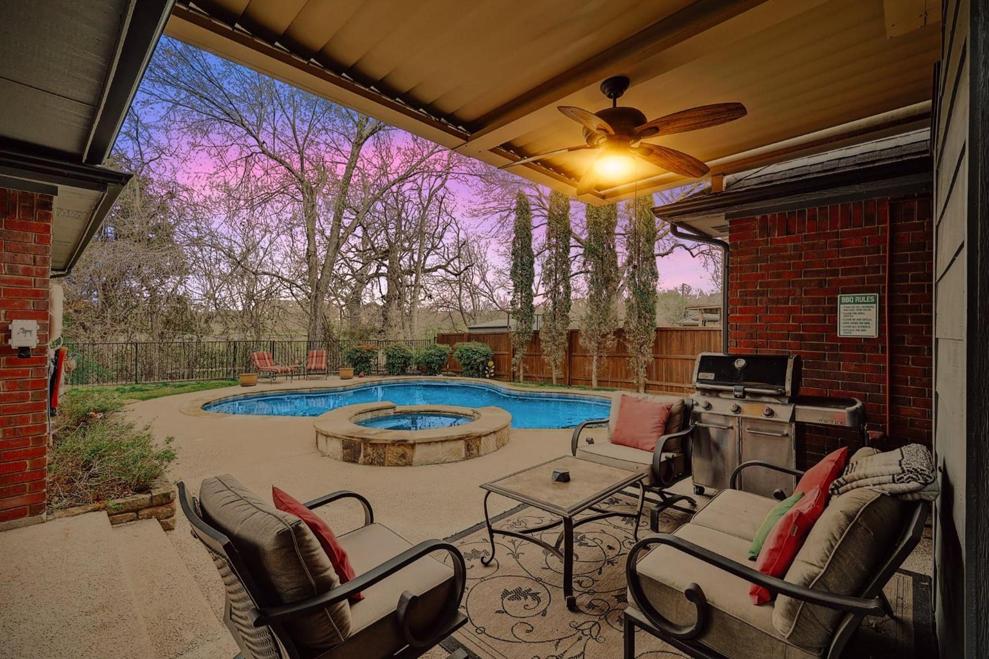 Dfw Getaway - 4 Bedrooms Pool Oasis Media Room Flower Mound 외부 사진